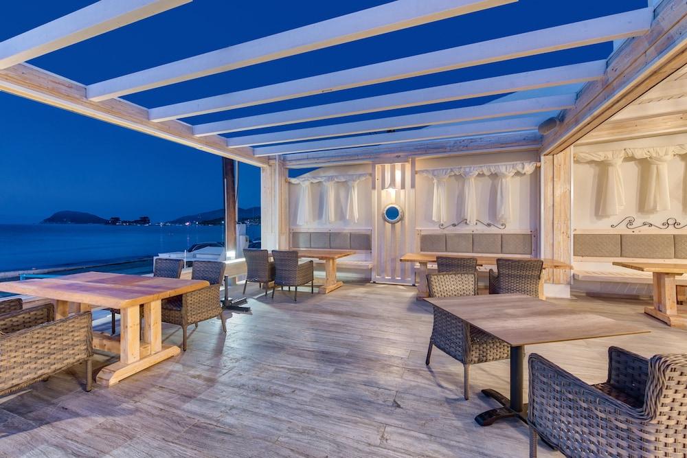 Mandala Seafront Suites Laganas Buitenkant foto
